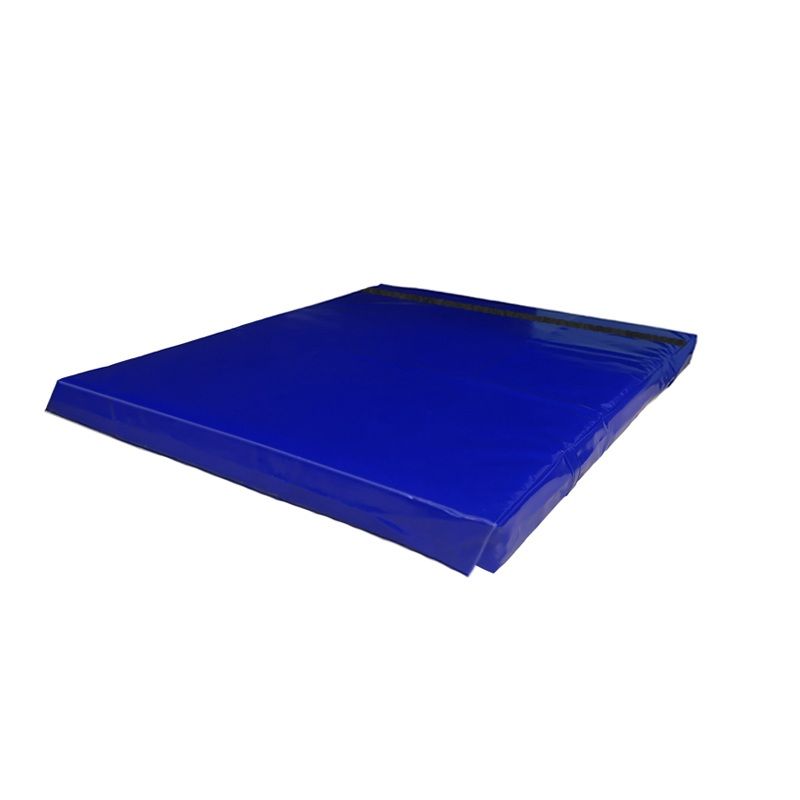 Фотографии Мат гимнастический 100x100x5 тент складной в 2 сложения  Pioner A10671