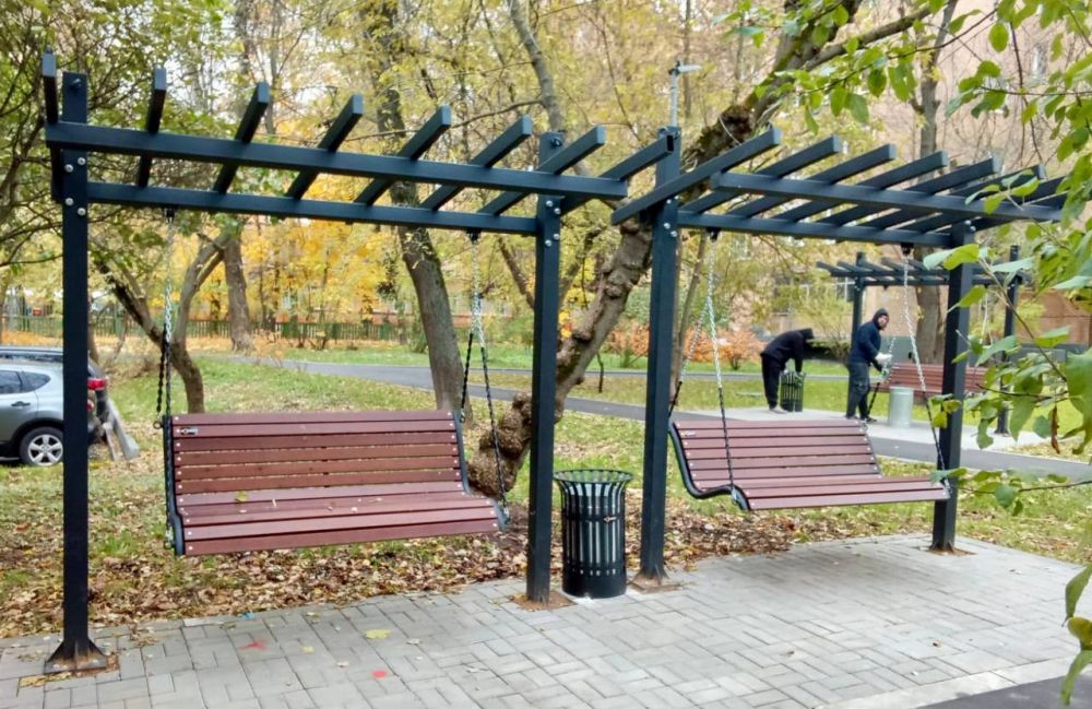 Фотографии Качели парковые тип 3