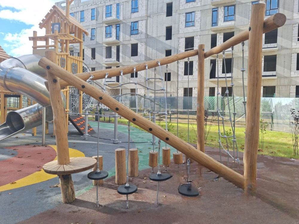 Фотографии Игровой комплекс HARDWOOD «Бузулук»