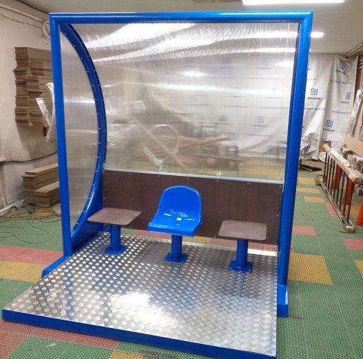 Фотографии Кабинка судьи со столиками