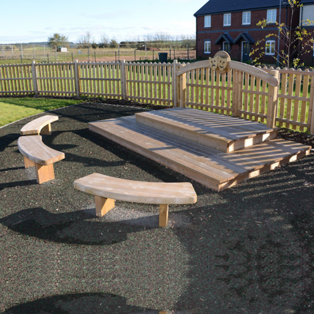 Фото Детская сцена