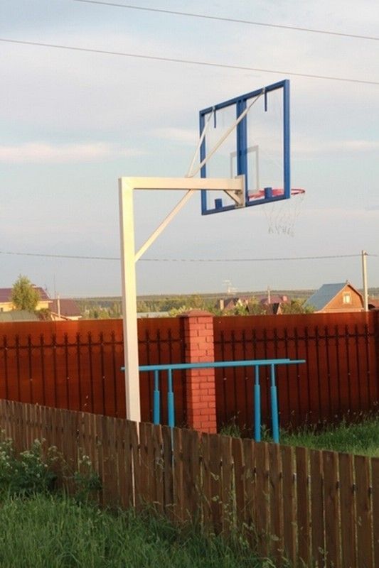 Фотографии Стойка баскетбольная стационарная. Вынос 160см.  Pioner A13446