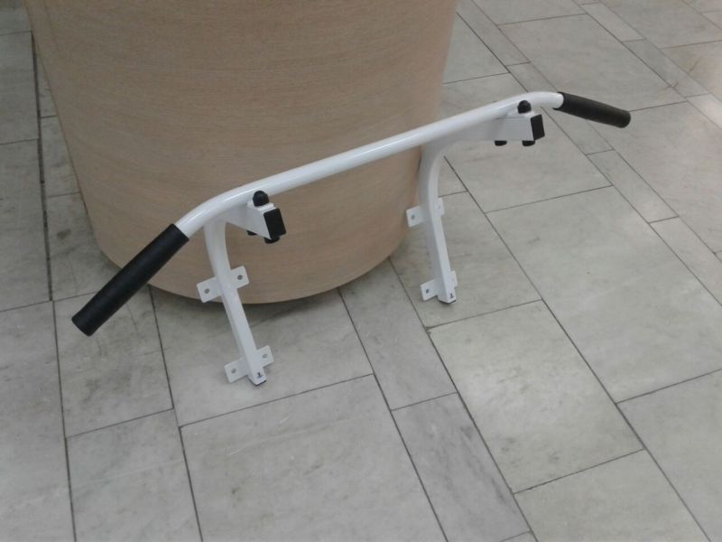 Фотографии Турник навесной