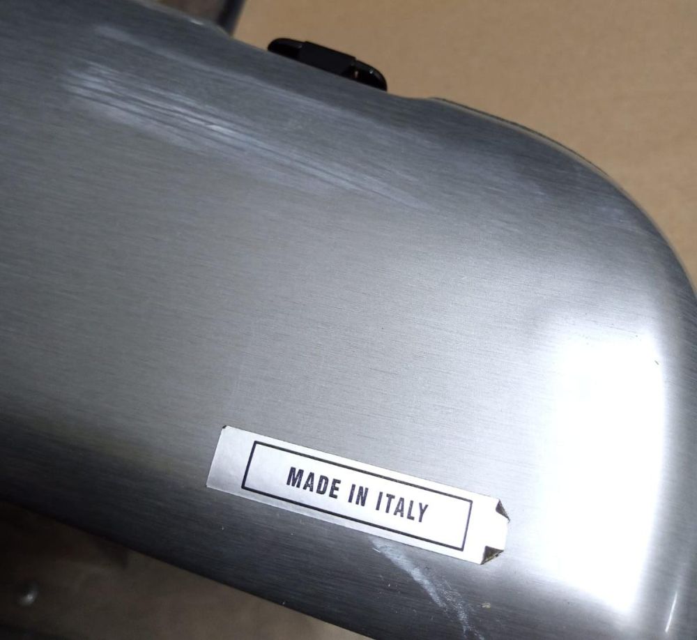 Фотографии Футляр / пирамида Longoni "SOYUZ ALLUMINIUM" 1/2