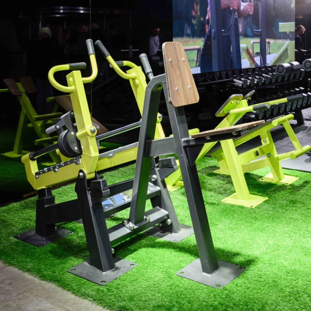 Фотографии Уличный тренажер Наклонная тяга с переменной нагрузкой