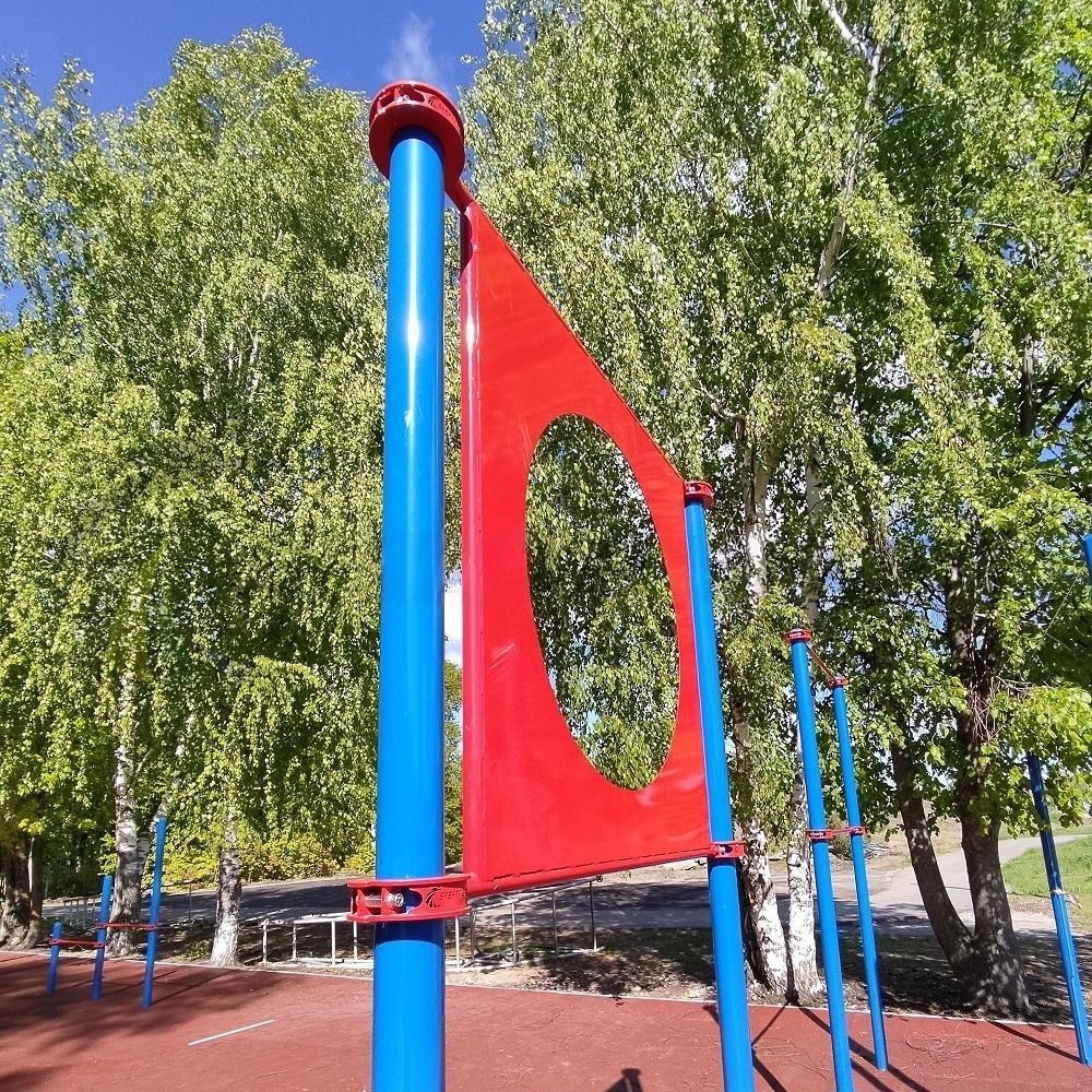 Фотографии Мишень на стойках круглая для выполнения испытания «Метание теннисного мяча в цель дистанция 6 м», диаметр отверстия 90 см