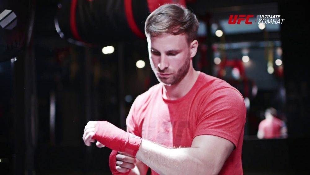 Фотографии UFC Бинт боксерский 4,5 м черный