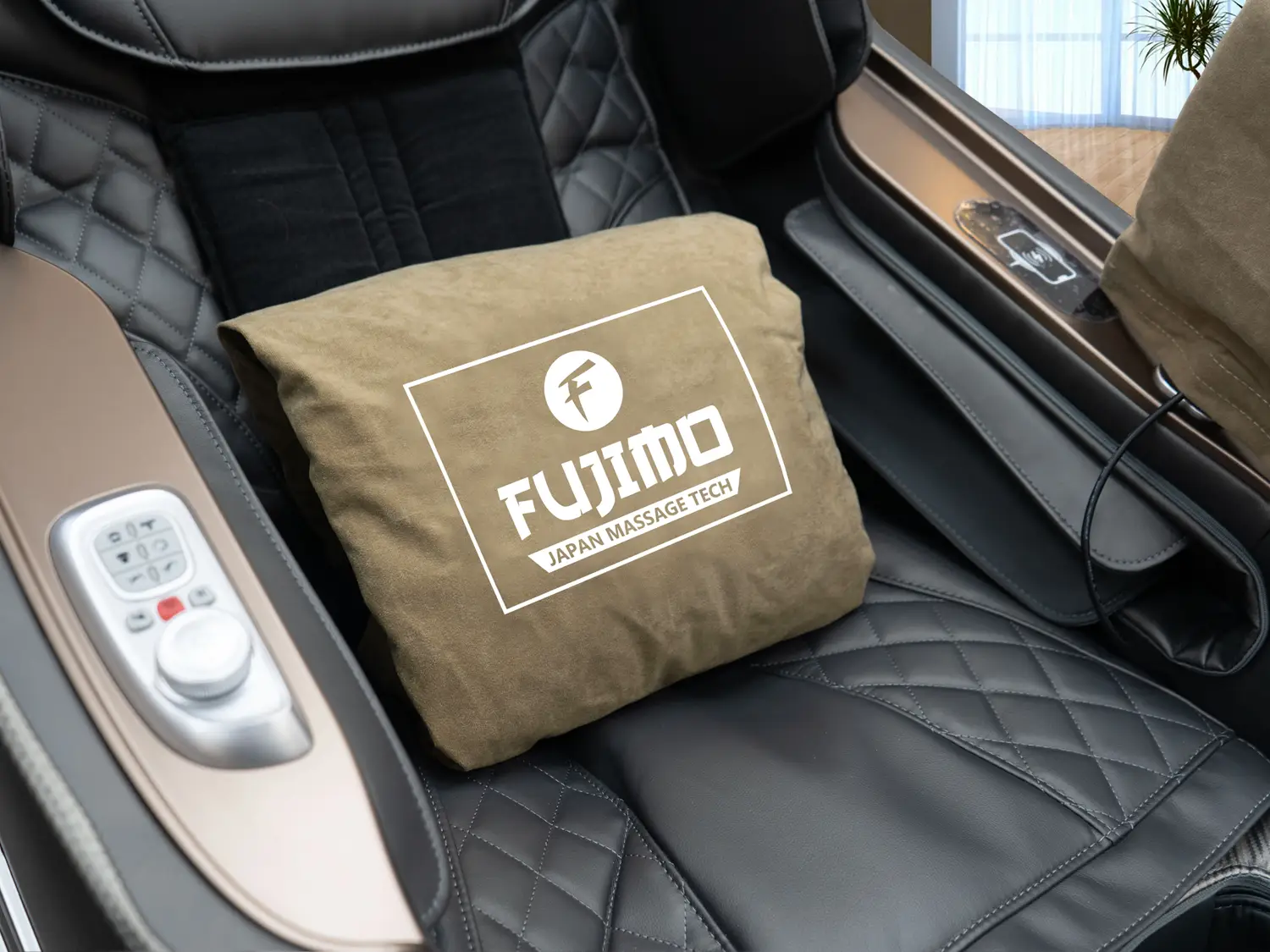 Универсальный чехол для кресла FUJIMO PROTECT-C UXXL Стандарт Капучино
