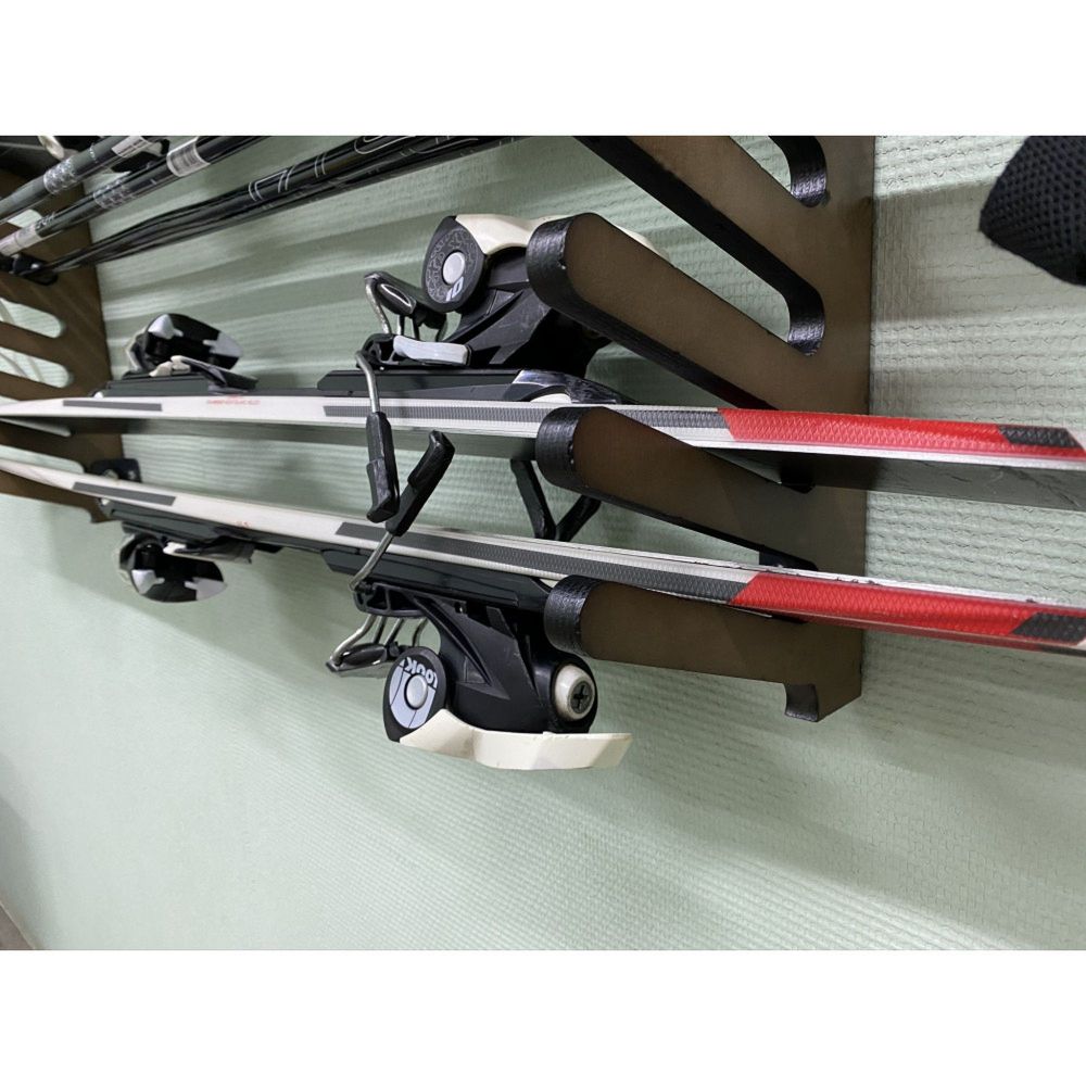 Фотографии Вешалка Эконом для горных лыж, пристенная 105х80х18см  SE-18