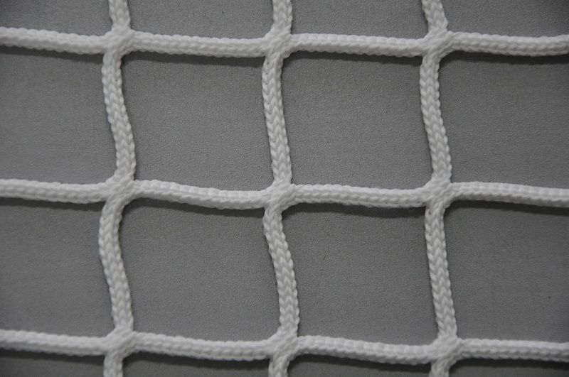 Фотографии Сетка для хоккейных ворот нить 2,5 мм, безузловая, 40х40 мм пара Pioner A14860