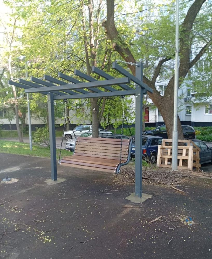 Фотографии Качели парковые тип 3