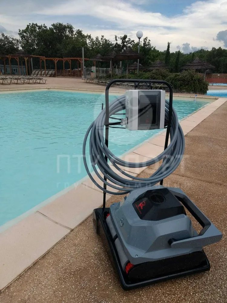 Фотографии Робот–пылесос Crocodile Rock