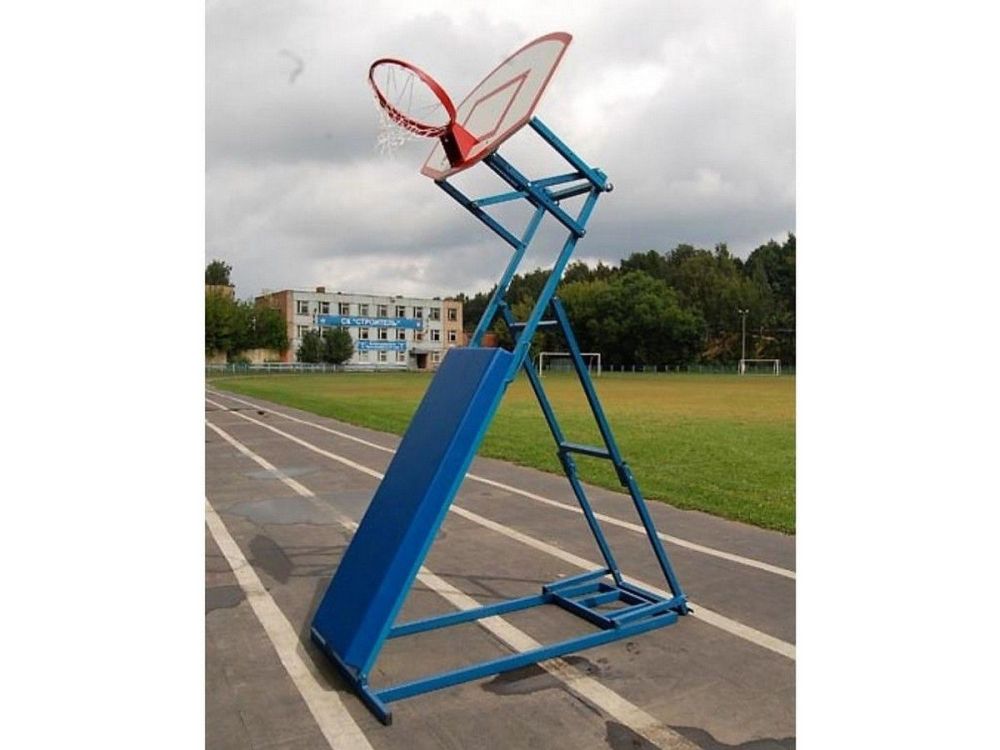 Фотографии Стойка стритбольная складная с фанерным щитом, кольцом, сеткой и защитой Street Pioner A13905