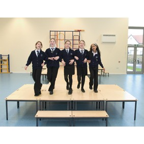 Фото Сцена мобильная