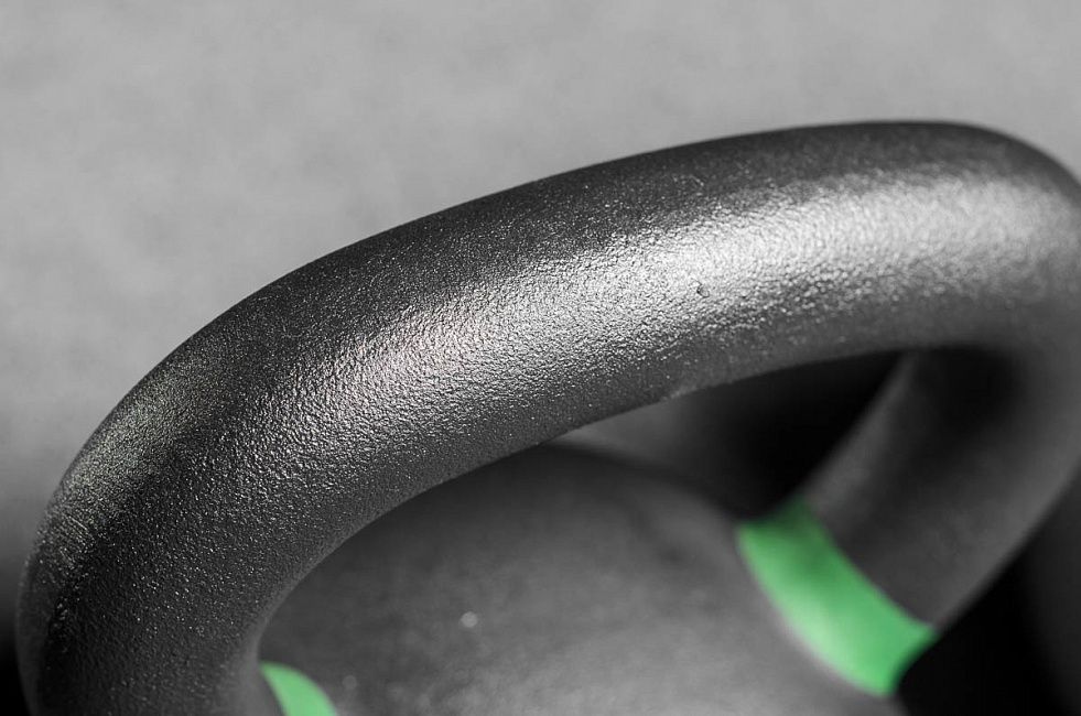 Гиря тренировочная 4кг, с цветной меткой YouSteel