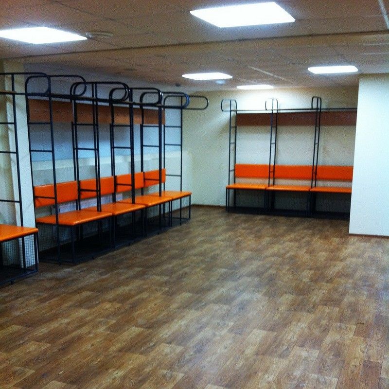 Фотографии Индивидуальное место хоккеиста ширина 88 см (2-х секционный) Pioner A17221