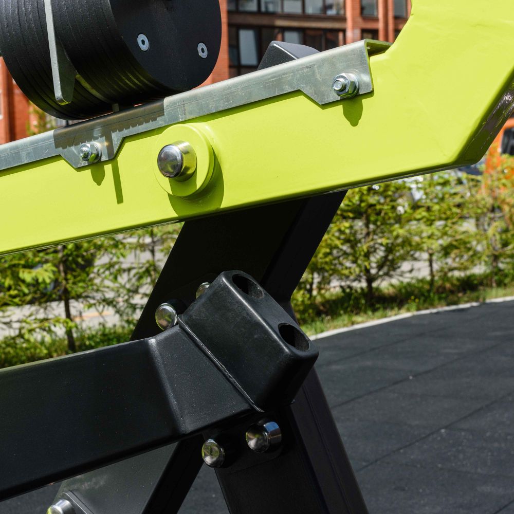 Фотографии Уличный тренажер Жим вверх с переменной нагрузкой