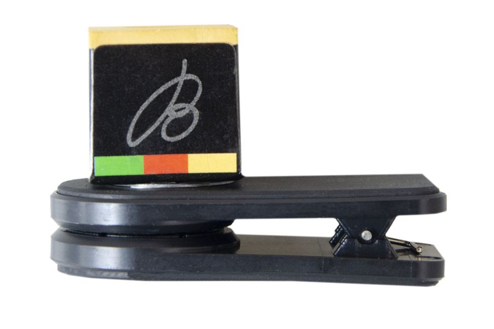 Фотографии Пенал для мела магнитный