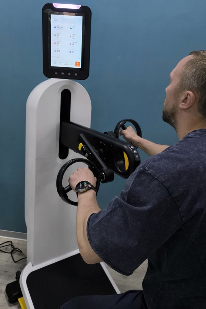 Горизонтальный реабилитационный велотренажер для рук DYACO Medical 8.5UE