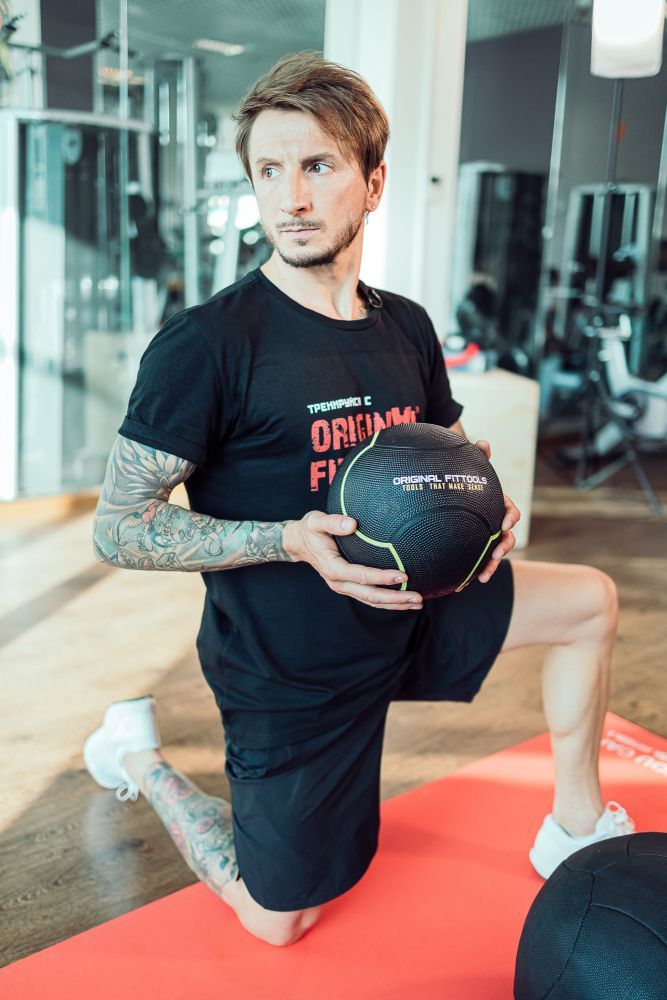 Фотографии Мяч тренировочный черный 6 кг