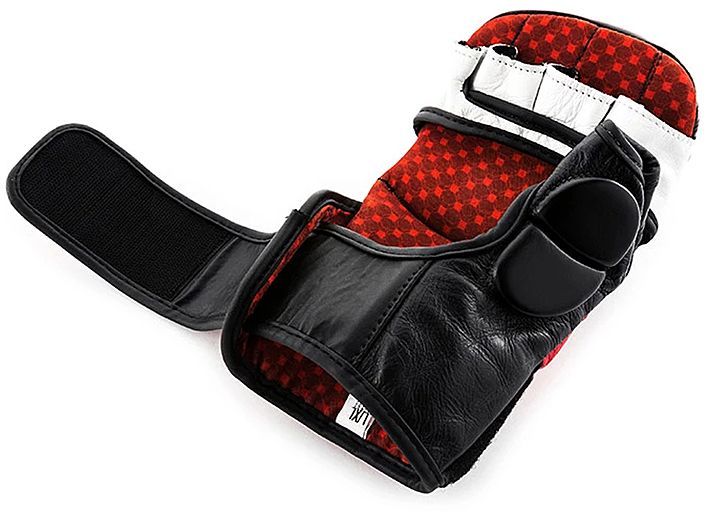 UFC PRO Перчатки для спарринга