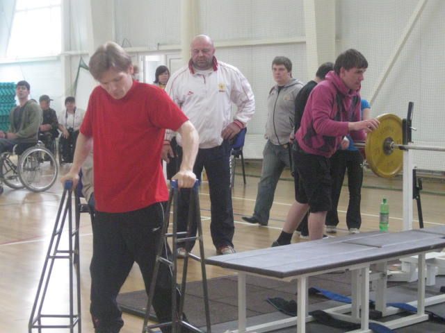 Вертикальный велотренажер Gym80 Endurance80 B80.1