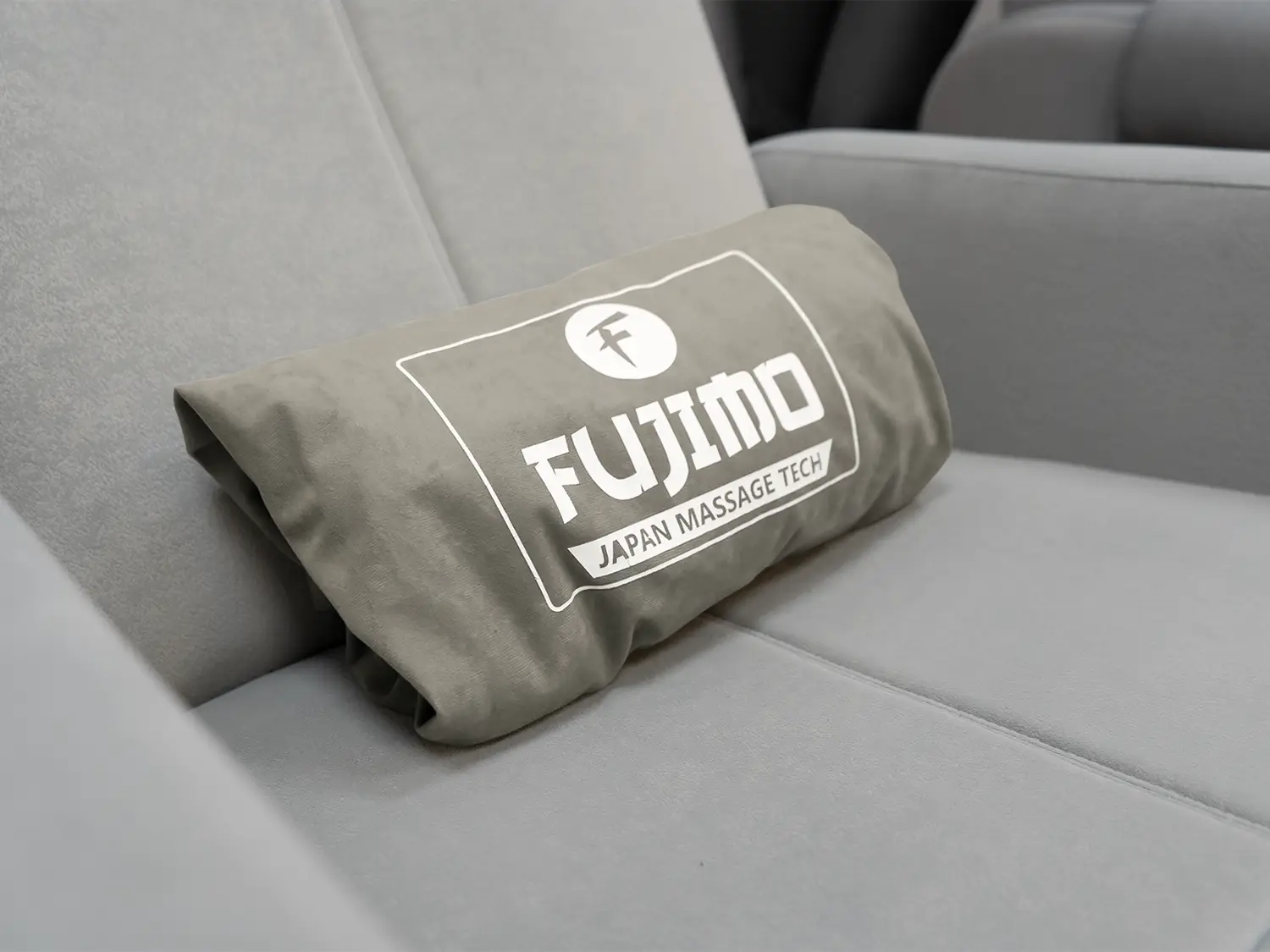 Универсальный чехол для кресла FUJIMO PROTECT-C M Премиум Mouse