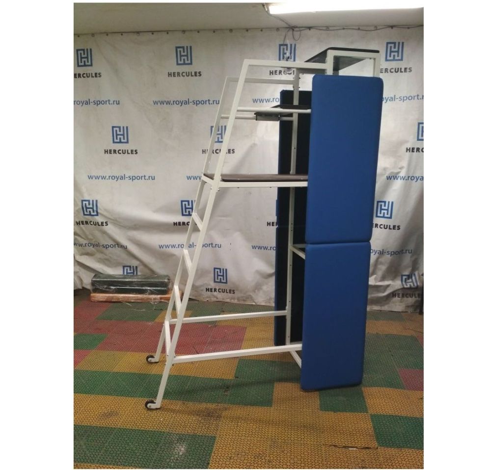 Фотографии Судейская вышка с мягкой защитой (сидя)