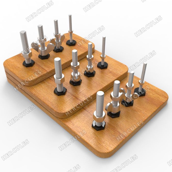 Тренажер с гайками для развития моторики пальцев рук