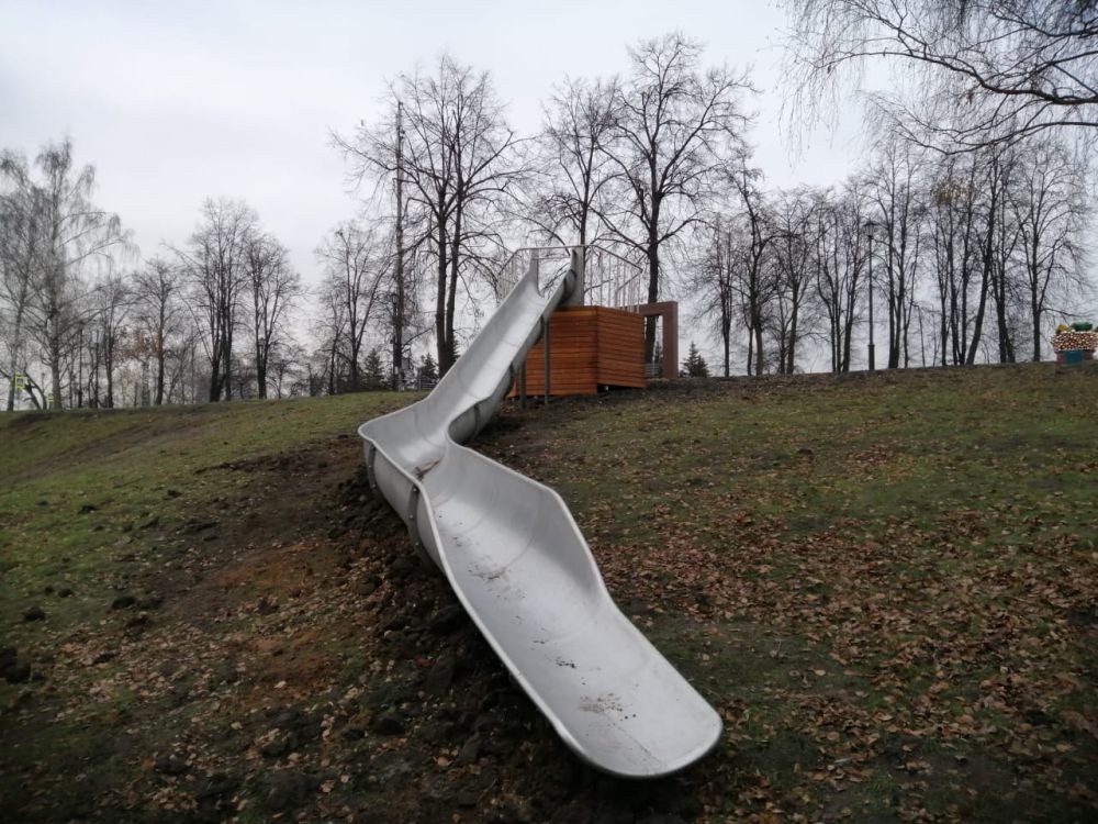 Фотографии Горка-желоб на естественном холме (13 п.м.)