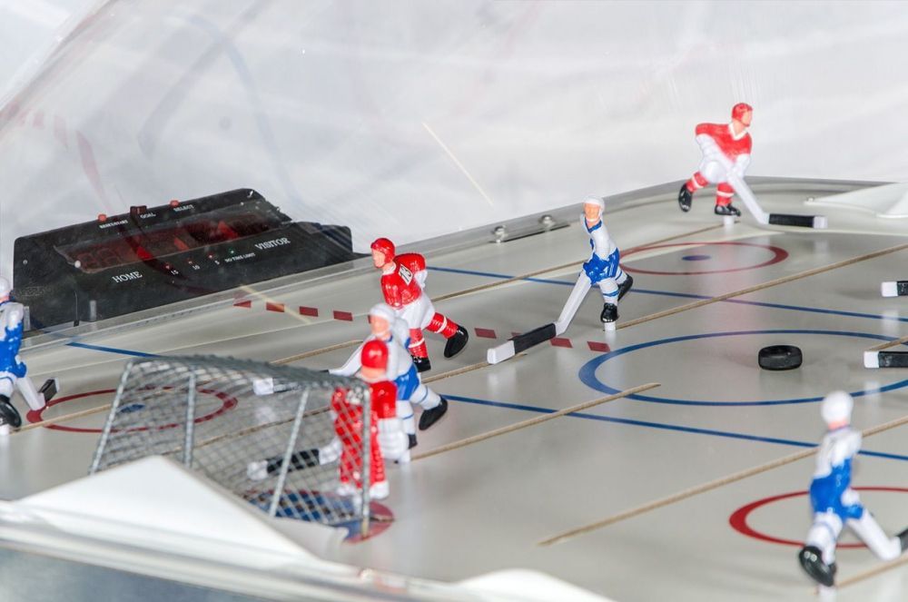 Фотографии Хоккей «Bubble Hockey» (серебристо-черный)