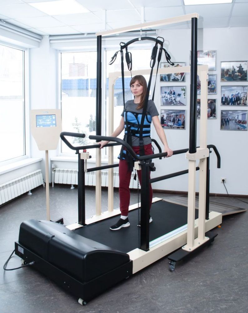 Подвес реабилитационный для вертикализации пациента «Орторент» Модель «Орторент С+ (стационарный с беговой дорожкой)»