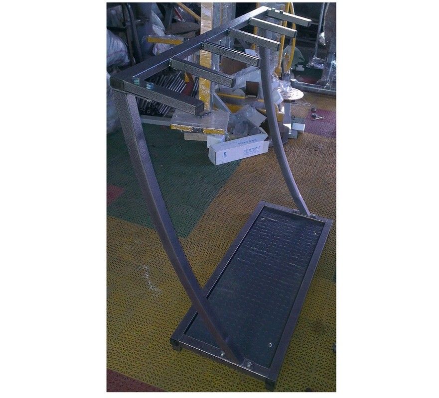 Фотографии Стойка для хранения хоккейных клюшек