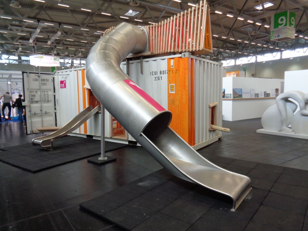 Фото Горка-труба