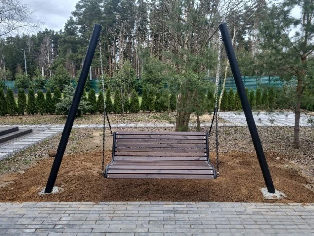 Фотографии Опора для подвесных качелей