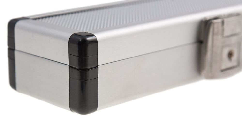 Фотографии Футляр для кия "Bravo"