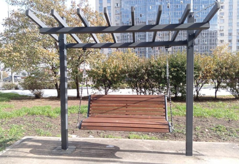 Фотографии Качели парковые тип 3