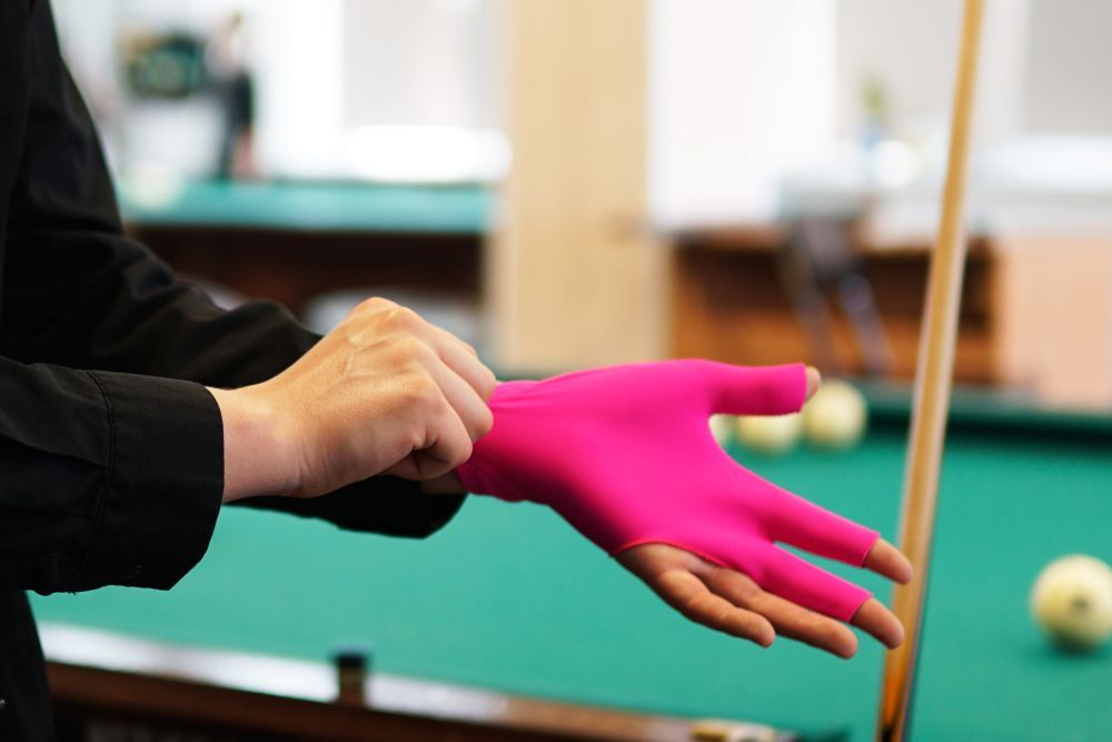 Фотографии Перчатка-бильярдная Feudor Standard fuchsia S