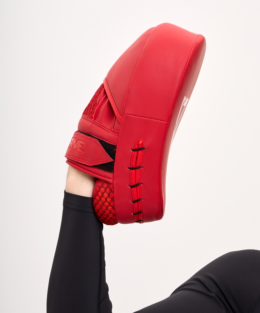 Фотографии Лапы ORO изогнутые, красный