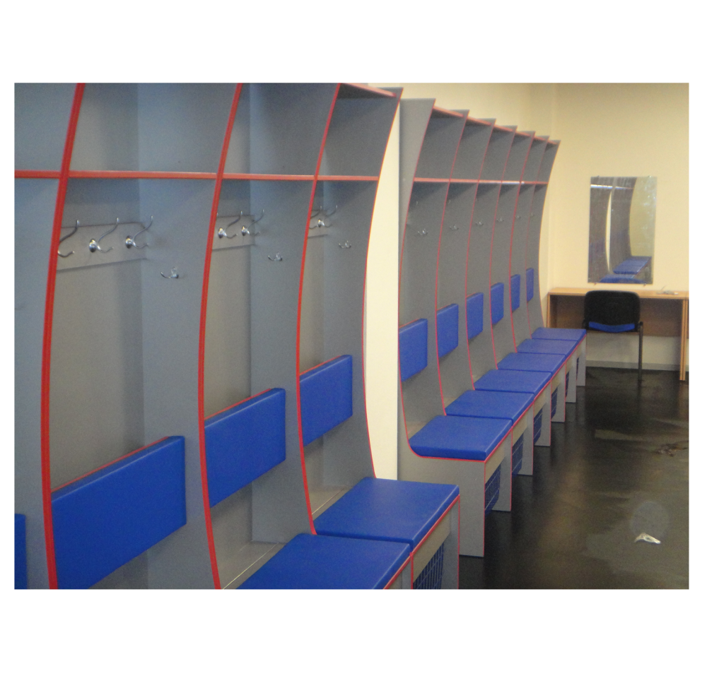 Фотографии Место индивидуальное для переодевания хоккеиста или вратаря