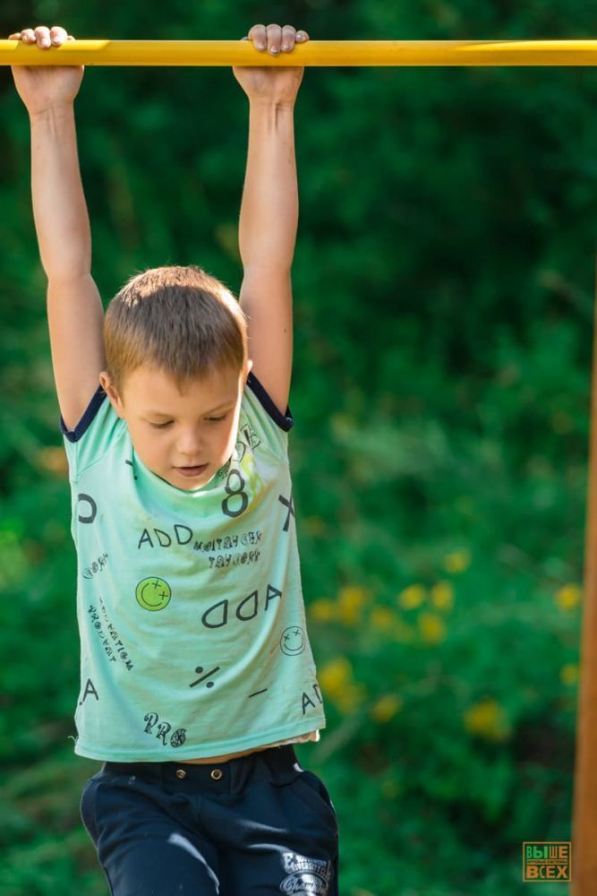 Фотографии Детский городок Выше Всех Крепость Спорт