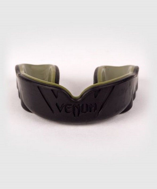 Фото Капа Venum Challenger VENUM-0616-539 черный\хакки