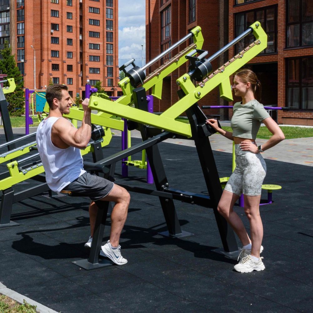 Фотографии Уличный тренажер Верхняя тяга с переменной нагрузкой