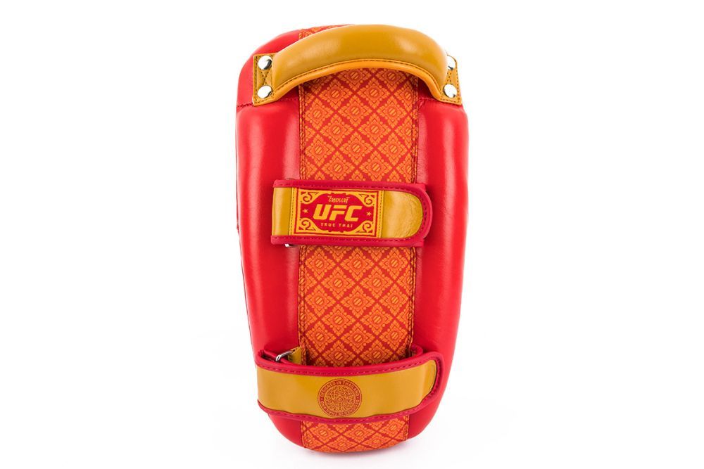 UFC True Thai Пэды для тайского бокса, красные
