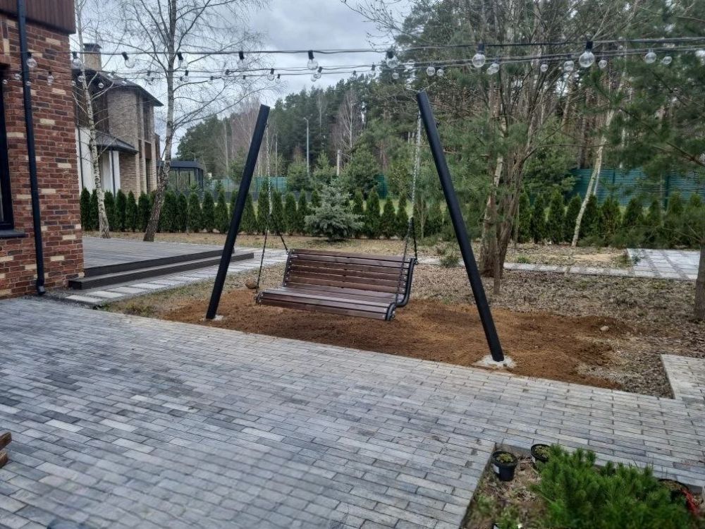 Фотографии Опора для подвесных качелей