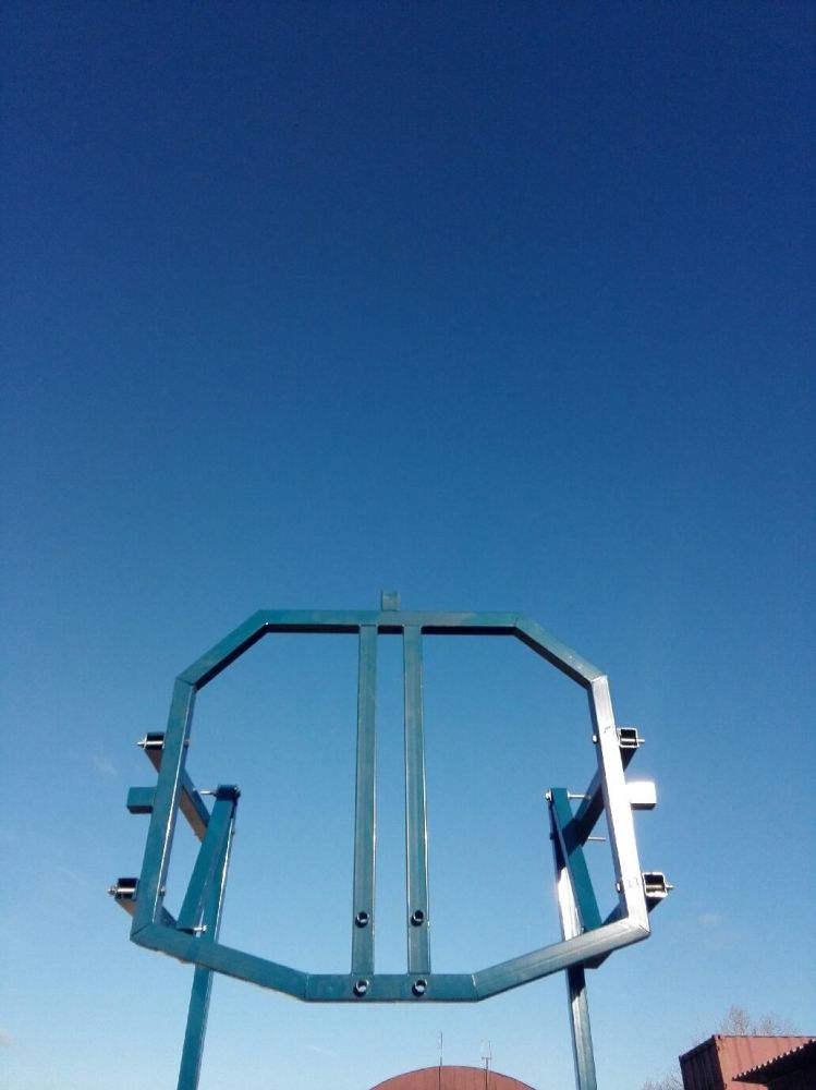 Фотографии Стритбольная мобильная стойка (щит-оргстекло)  Pioner A13421