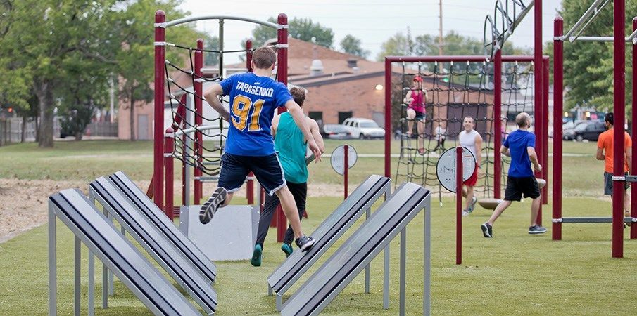 Фотографии Полоса препятствий на выживание