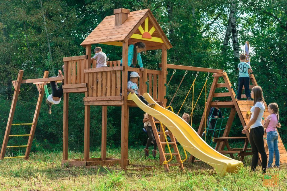 Фотографии Детский городок Выше Всех Победа Вертикаль