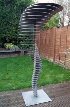 Фото Вихрь скульптура